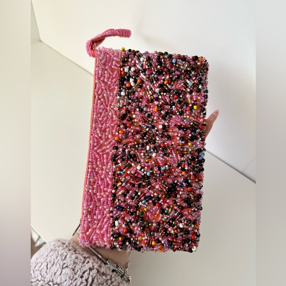 Mexican handmade beaded wristlet - Picture 5 of 5